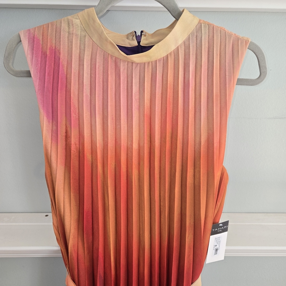 Tahari ASL Multicolor Pleated Trapeze Dress NWT Size 10 - Picture 4 of 8